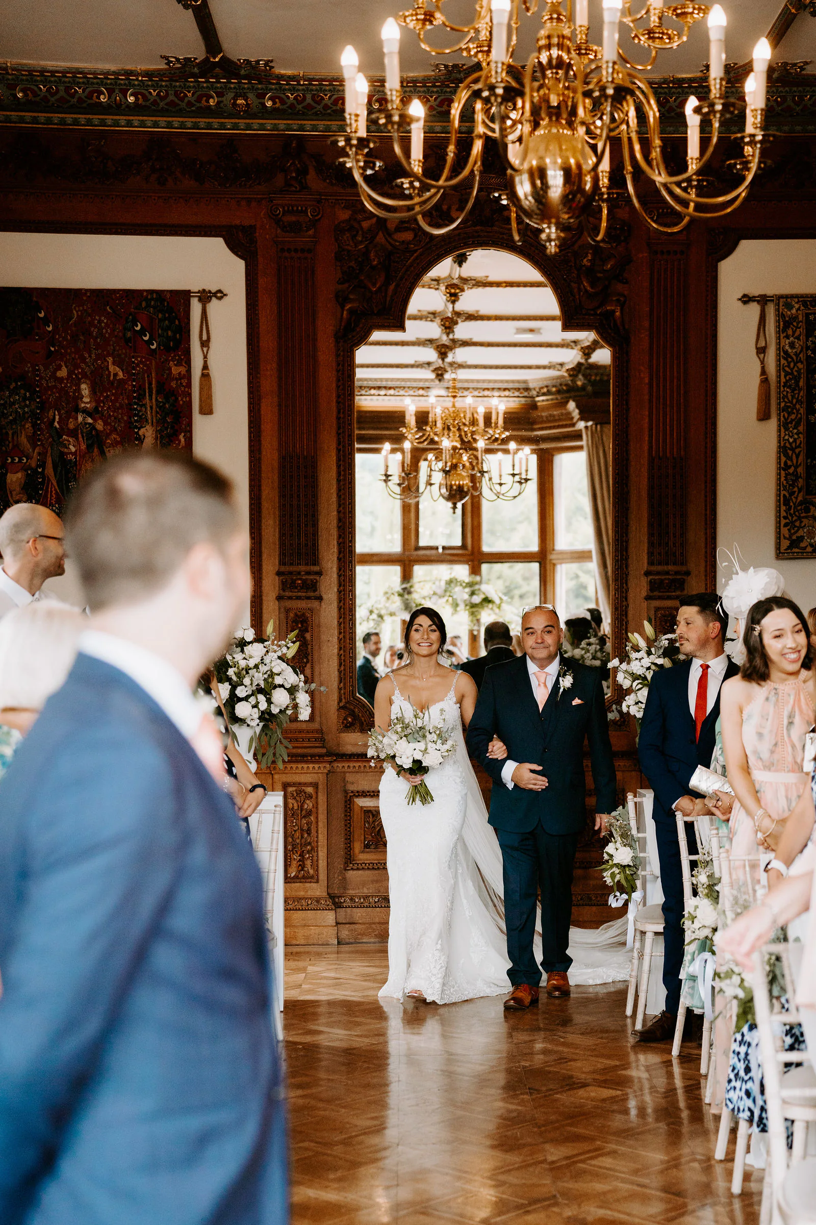 Bridal preparation and fine details inside Manor by the Lake