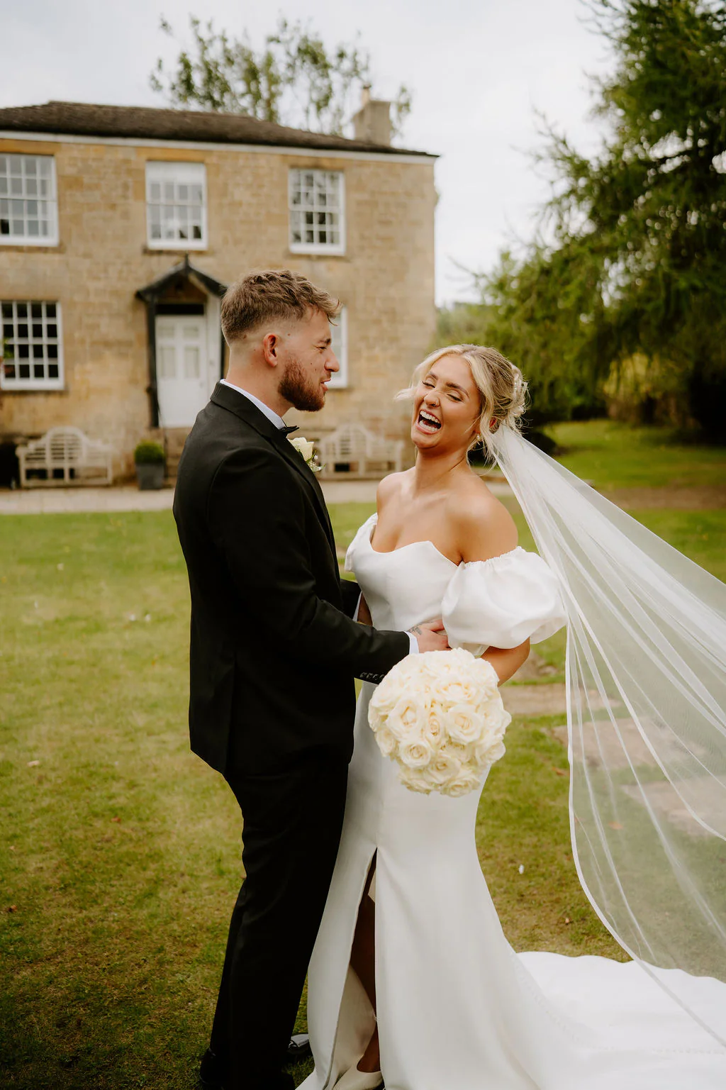 Lapstone Barn romantic couple portrait in the Cotswolds