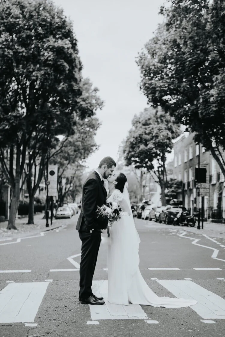 Thaïs Beaufils-Gyurcso wedding wedding photography at Islington Town Hall & Central London, London